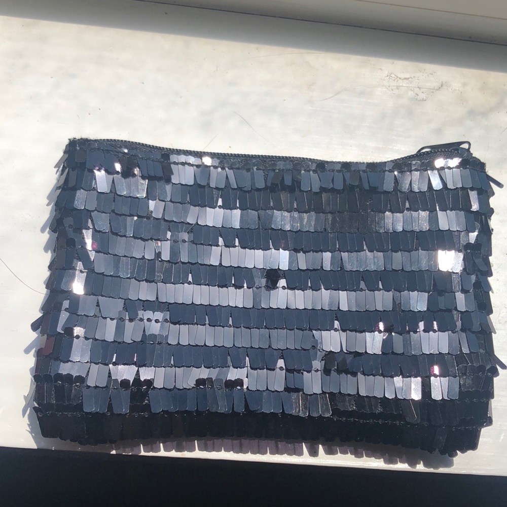 Women’s Small black tassel coin purse